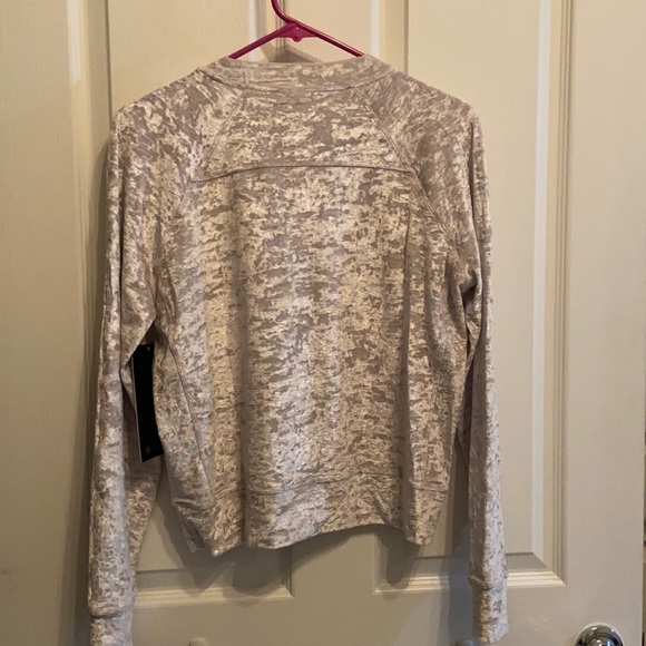 Lululemon Warm Down Crew Crushed Velvet - Size 6 - Picture 3 of 5